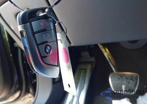 2022 BMW X6 xDrive40I z USA, uszkodzony, nr VIN 5UXCY6C03N9K74850